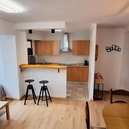 El Lugar Apartment *